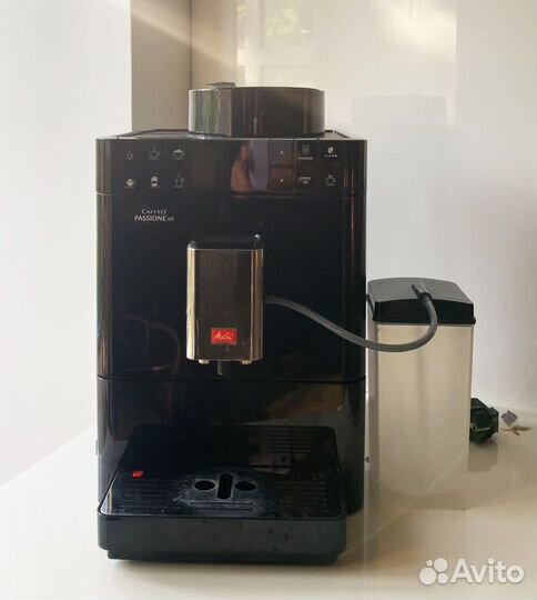 Кофемашина зерновая Melitta Caffeo Passione OT