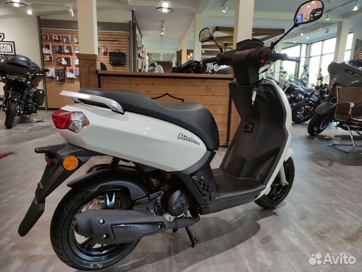 Скутер Peugeot Kisbee 50