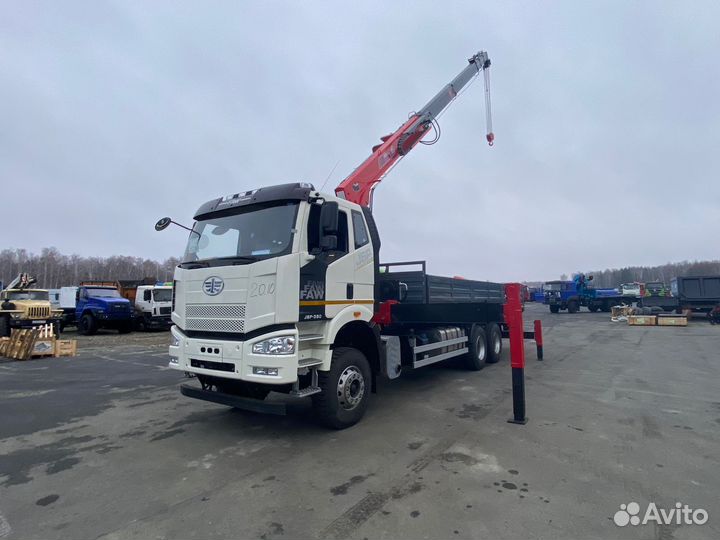 СпецМаш SM04-19 с КМУ, 2024