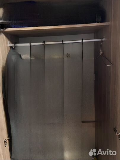 Угловой шкаф