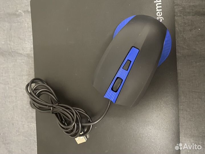 Мышка для компьютера с ковриком новая