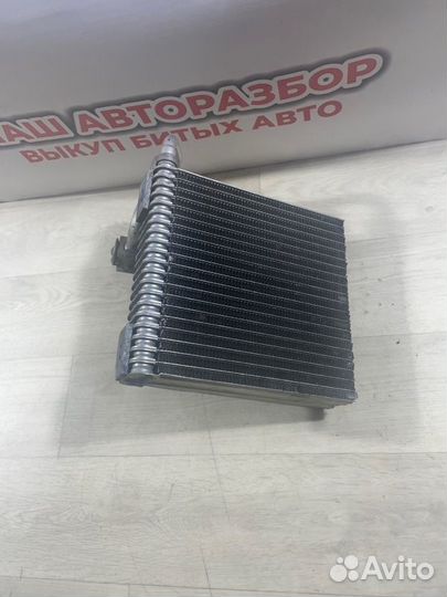 Испаритель кондиционера Renault Sandero 2013