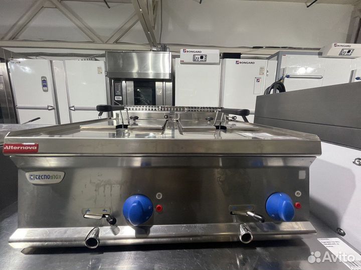 Фритюрница профессиональная настольная