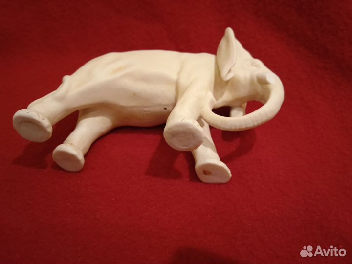 Статуэтка Слон бисквит Германия 19 век