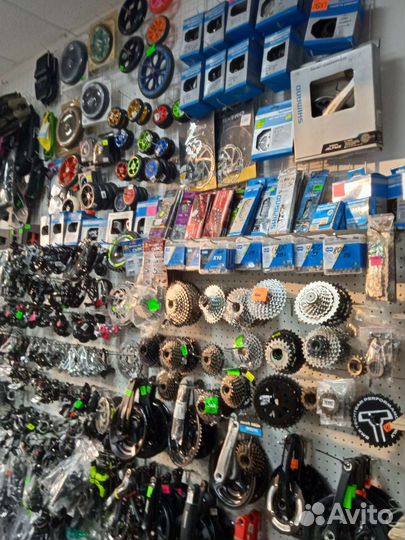 Запчасти аксессуары на велосипед