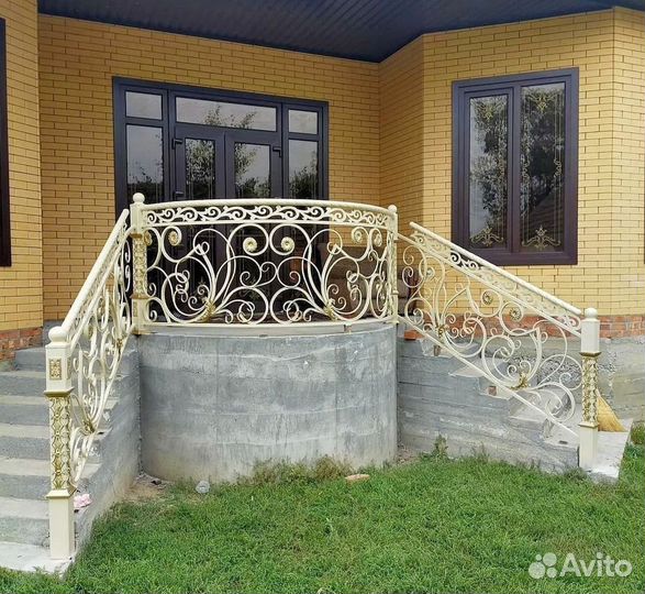 Перила для лестниц