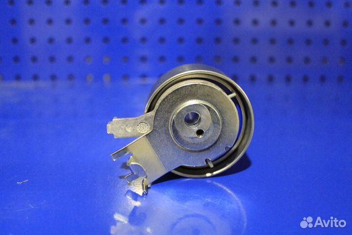 Ролик натяжитель ремня Грм Volvo