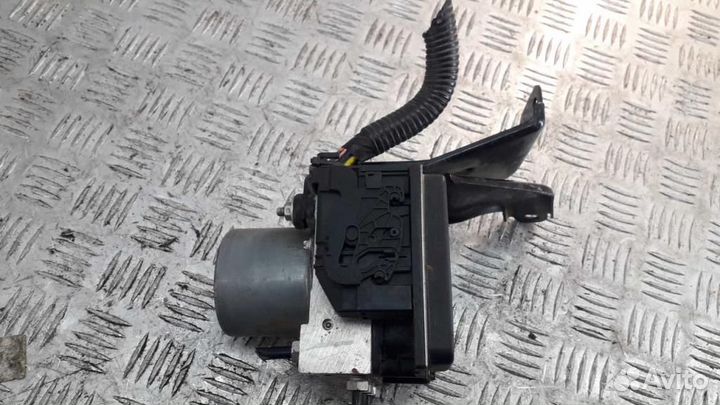 Блок управления тормозами/насос ABS Nissan Qashqai