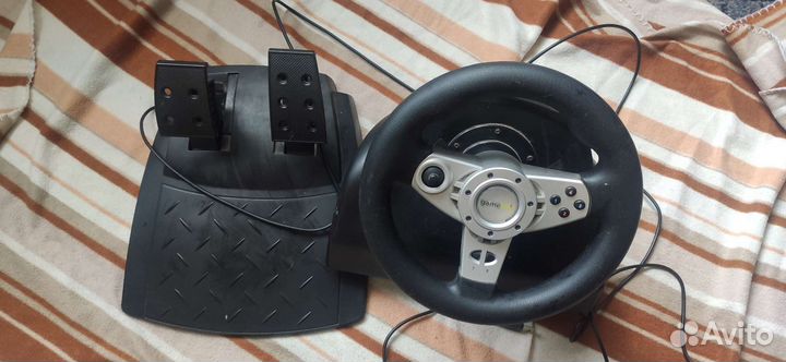 Игровой руль с педалями для пк