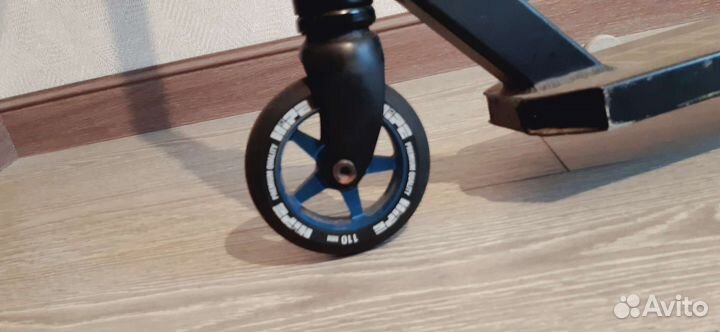 Трюковой самокат hipe