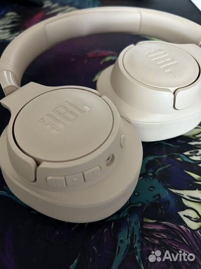 Беспроводные наушники JBL 710BT