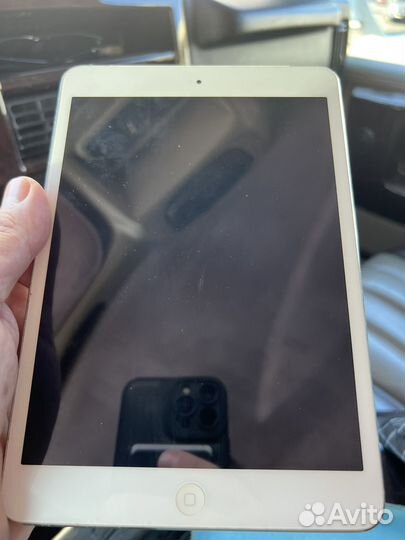 Планшет iPad mini 2