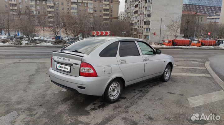 LADA Priora 1.6 МТ, 2011, 100 000 км