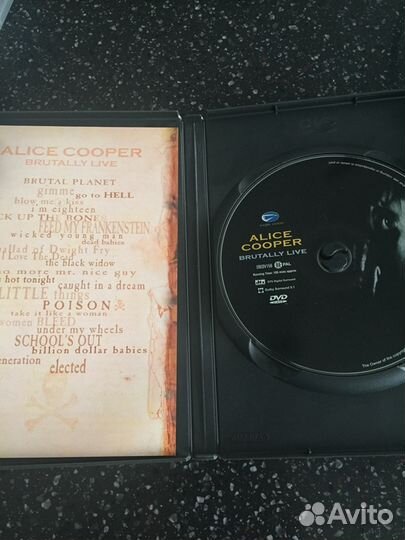 Концерты и видеоклипы на DVD