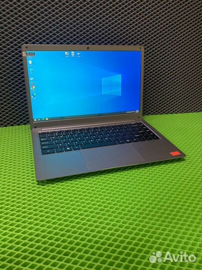 Ноутбук Новый