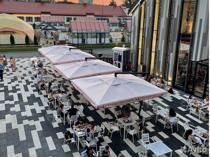 Уличные зонты для кафе в наличии
