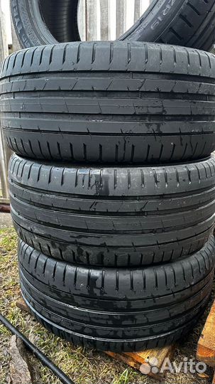 Nokian Tyres Hakka Black 2 SUV 265/50 R19