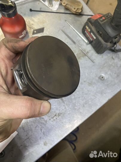 Поршень BRP rotax 550