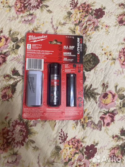 USB-зарядное устройство Milwaukee redlithium