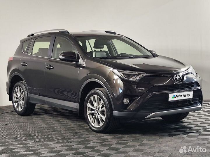 Toyota RAV4 2.2 AT, 2015, 230 000 км