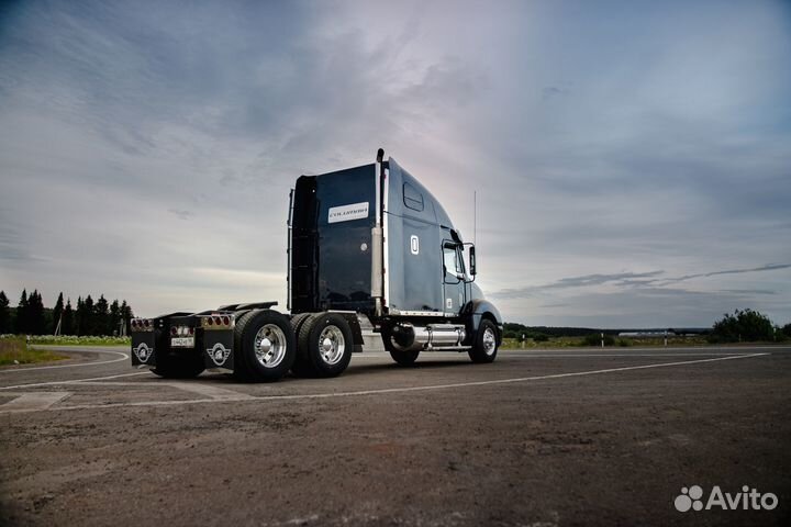 Freightliner Columbia, 2003
