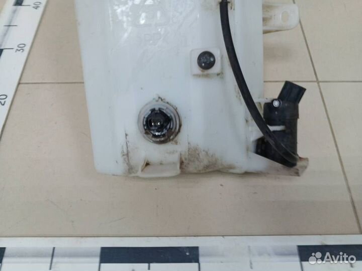 Бачок омывателя лобового стекла Hyundai Elantra