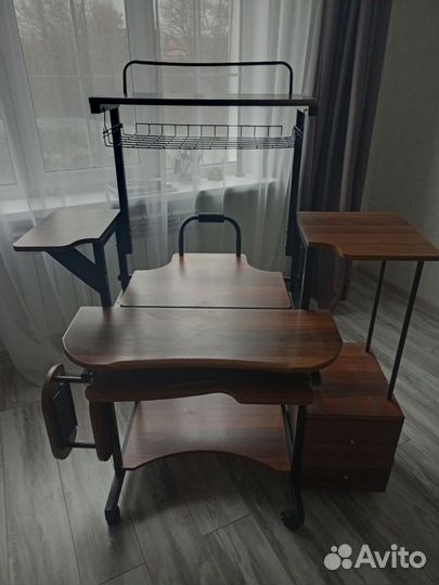 Компьютерный стол бу