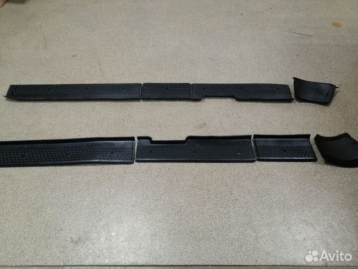 Накладки на пороги УАЗ Патриот до 2014 года