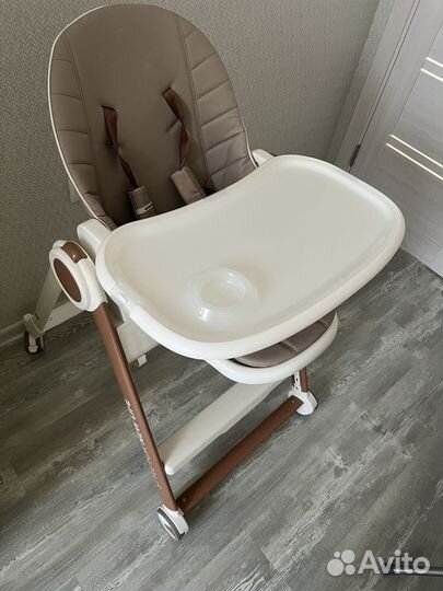 Стульчик для кормления happy baby berny v2