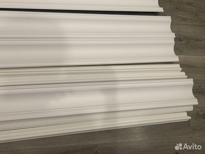 Карниз лепной потолочный