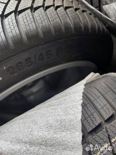 Зимние колеса в сборе 285/45R21 Continental