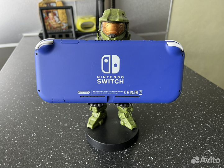 Nintendo Switch Lite+200игр+чек
