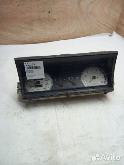 Панель приборов Лада 21083 21083