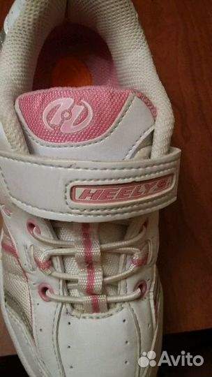 Кроссовки на роликах Heelys