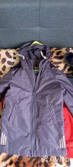 Ветровка на мальчика 140