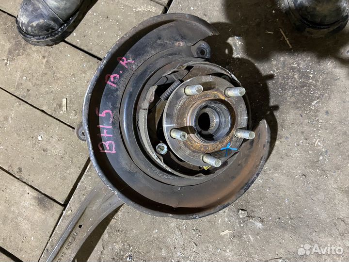 Ступица кулак задняя правая Legacy BE BH B12