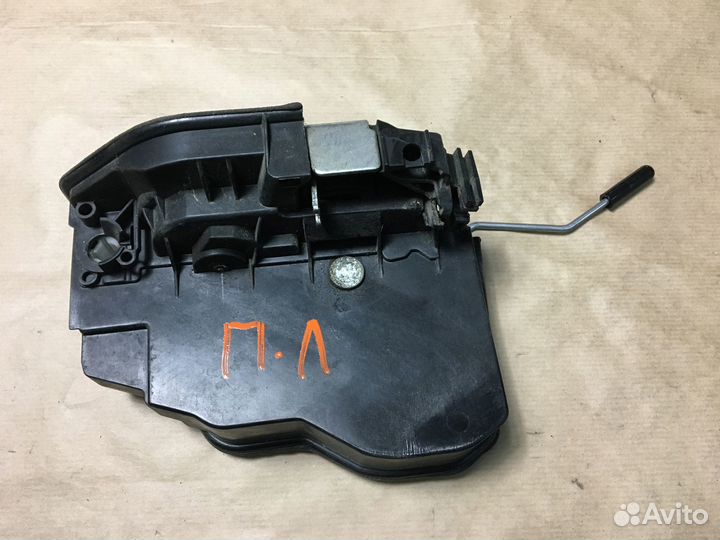 Замок передней левой двери BMW 5 Серии F10 F11