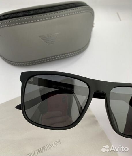 Emporio armani очки черные поляризационные