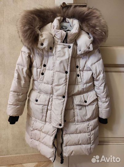 Пуховик для девочки Moncler 116р