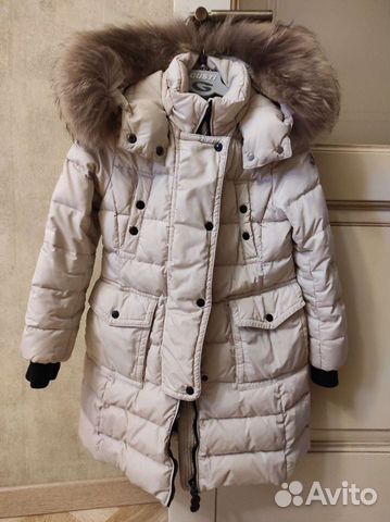 Пуховик для девочки Moncler 116р