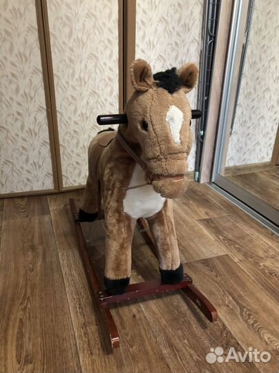 Качалка лошадь