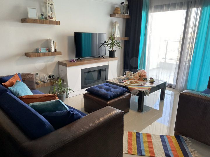 Квартира-студия, 56 м²