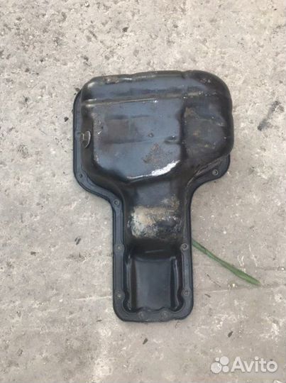 Маслянный поддон Toyota Auris