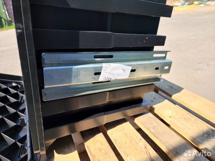 Инструментальный ящик Daken Flink 157 литров