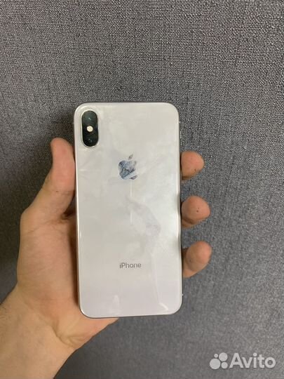 iPhone X, 64 ГБ