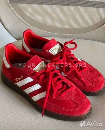 Кроссовки Adidas spezial red
