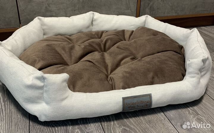 Новая лежанка для собак и кошек 62х75 см