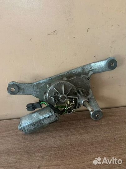 Моторчик заднего дворника Carisma