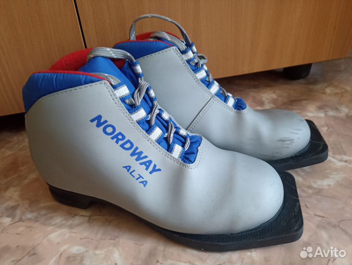 Лыжные ботинки nordway