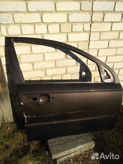 Дверь передняя правая Ravon R3 / Chevrolet Aveo